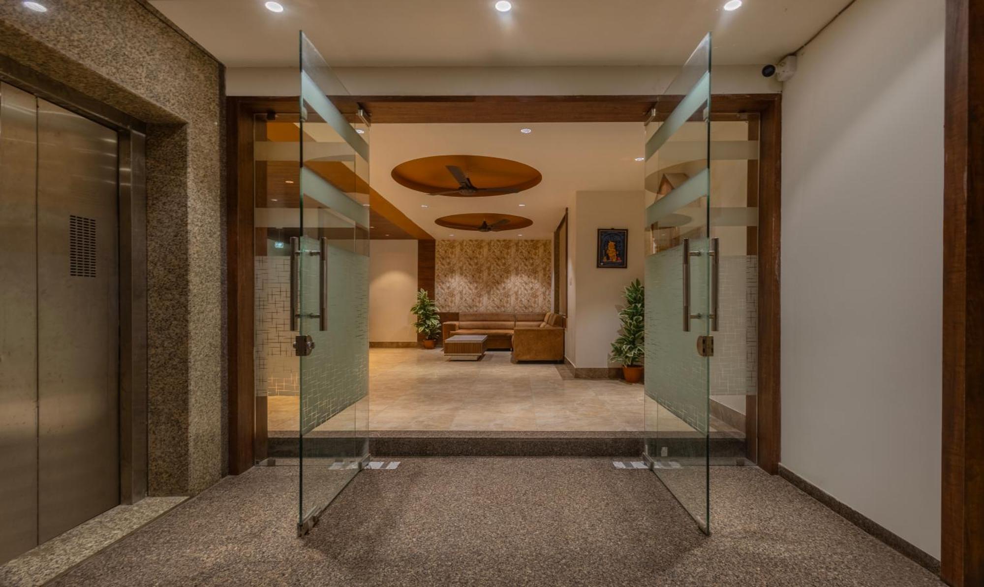 Treebo Eden Park, Ahmedabad Hotel Batwa Exterior photo