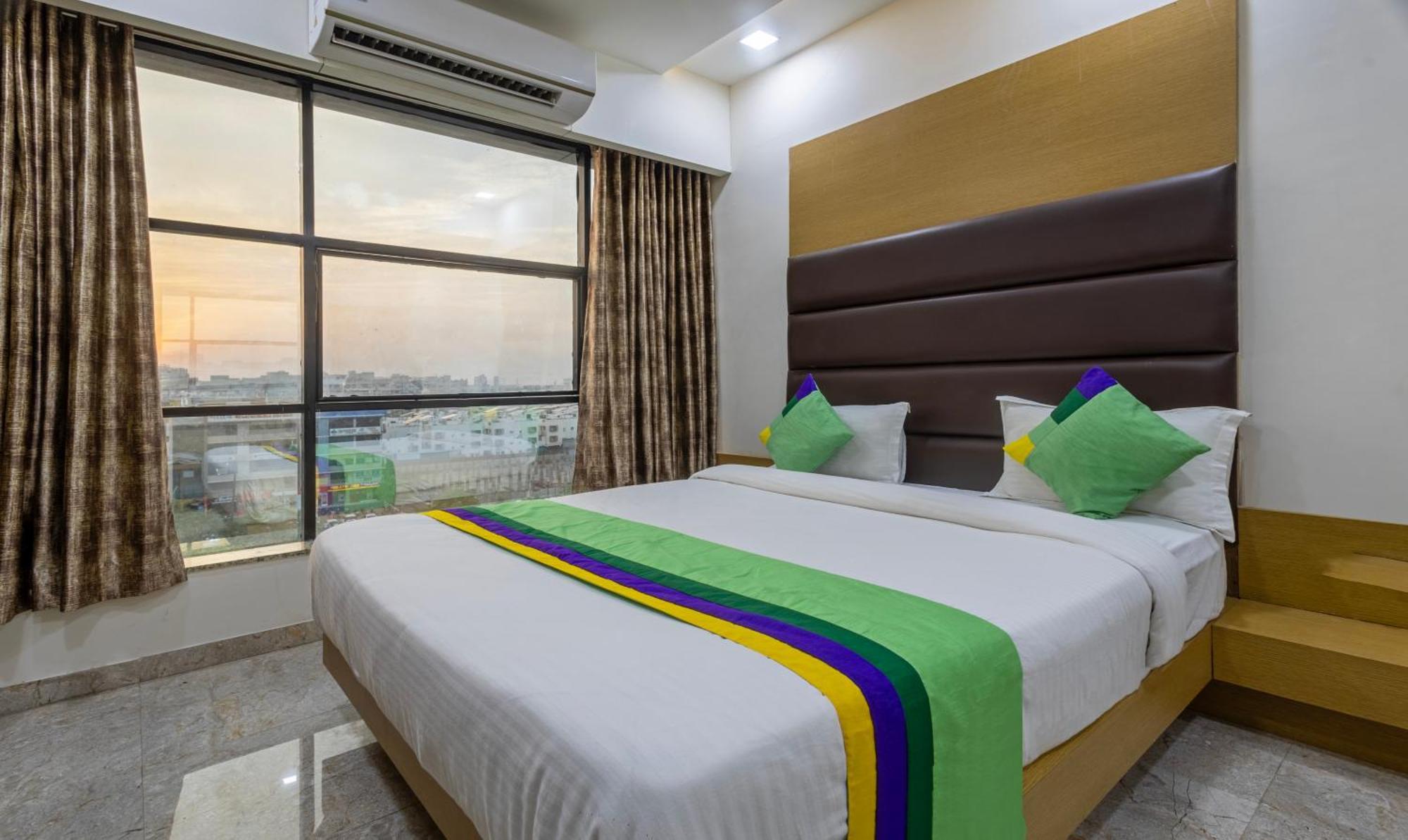 Treebo Eden Park, Ahmedabad Hotel Batwa Exterior photo
